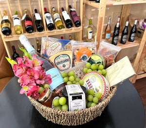 fruit basket, fresh fruit basket, gift basket, corporate gift