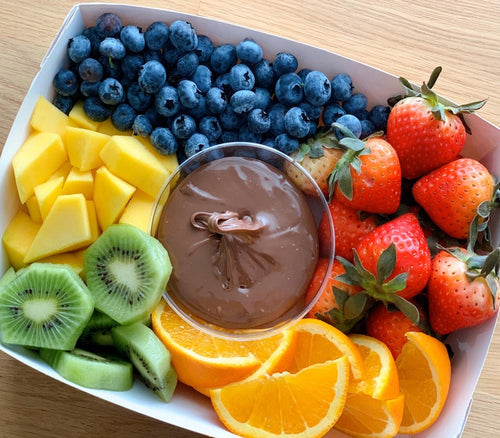 fruit box, fresh fruit, strawberries, blueberries, nutella, mango, kiwi