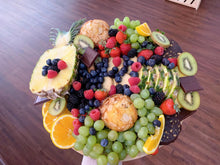 Load image into Gallery viewer, fruit platter for gift, edible gifts, edible arrangements, edible gift, fresh fruit