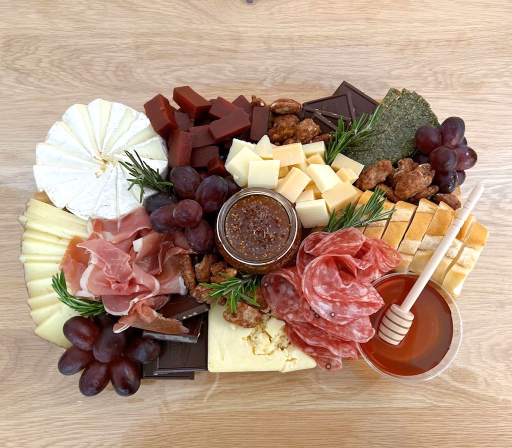 Eccentric Cross Serving Platter Cutting Board for Cheese 