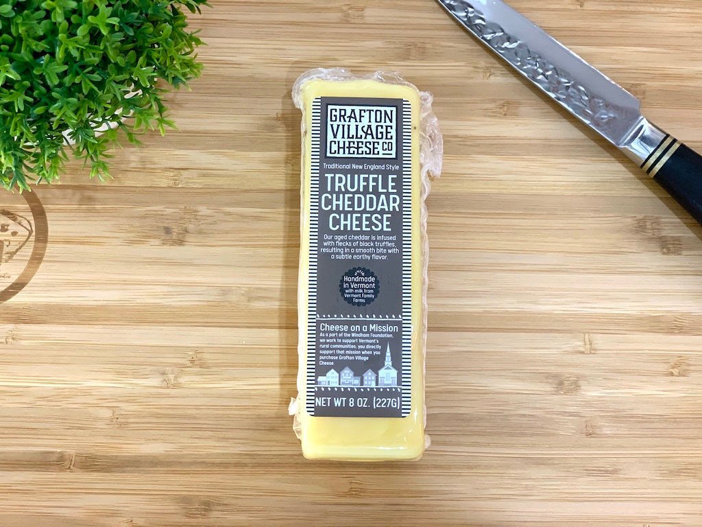 Truffle Cheddar Cheese, 8 oz - Grafton Village Cheese Co